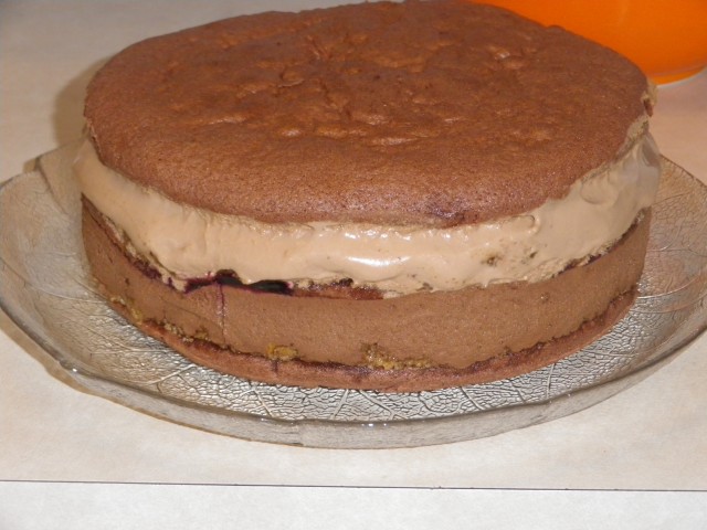 lagkage - kagen pakket ud af formen