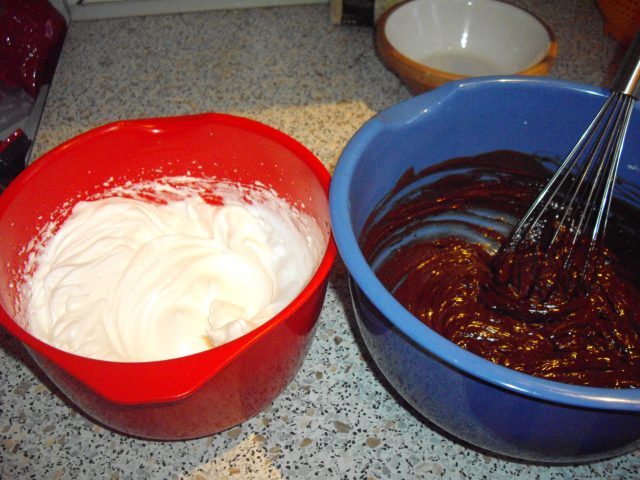 chokolade mousse marengs og chokolademasse